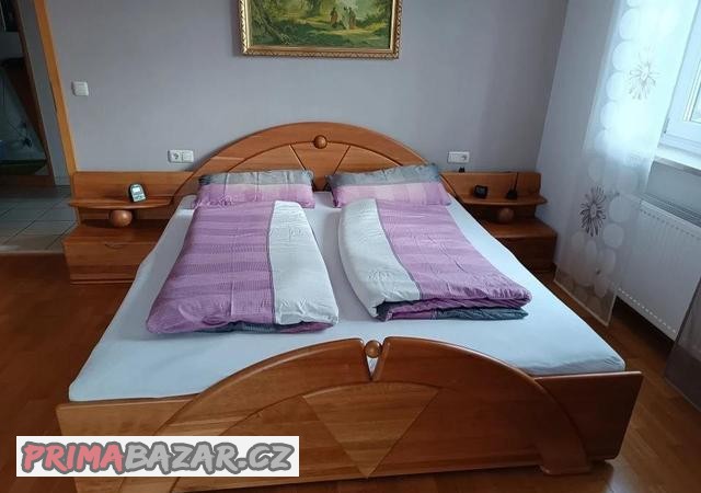 klasicka-loznice-z-masivu-3248