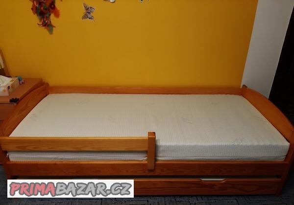 detska-drevena-postel