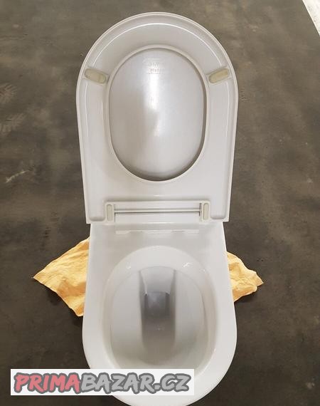 Prodám závěsný zachod Laufen