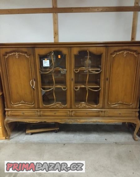 prosklena-rustikalni-komoda-masiv-chipendail