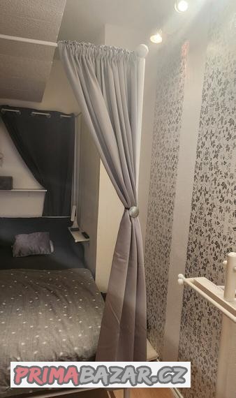 postel-s-nebesy-160x200-zanovni