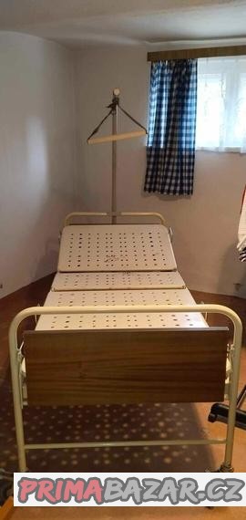 zdravotni-postel