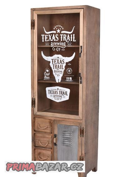 vitrina-texas-krasna-prosklena-skrinka-loft-studio