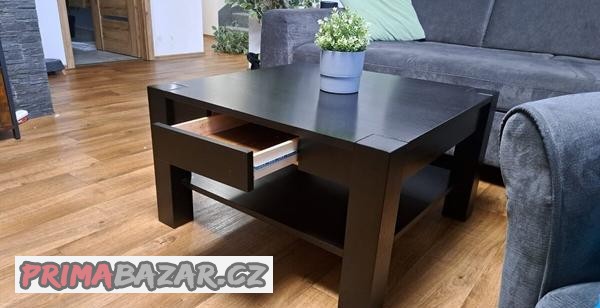 masivní konferečni stůl Phase