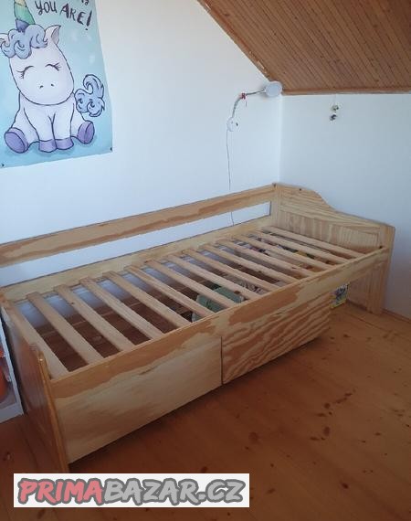 postel-masiv-ulozny-prostor-2-supliky-latkovy-rost