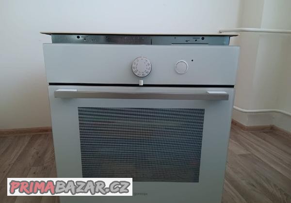 vestavna-horkovzdusna-trouba-gorenje