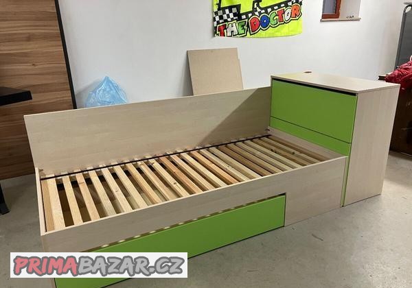 detska-postel-s-uloznym-prostorem