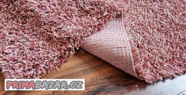 koberec-shaggy-ruzovy-svestkovy