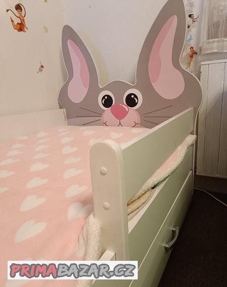 detska-postel-kralik