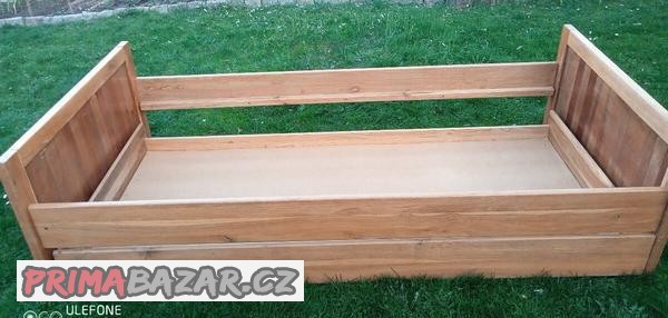 drevena-postel-200x90-s-uloznym-prostorem