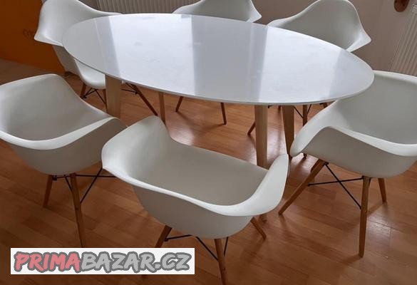 prodam-jidelni-stul-a-sest-zidli