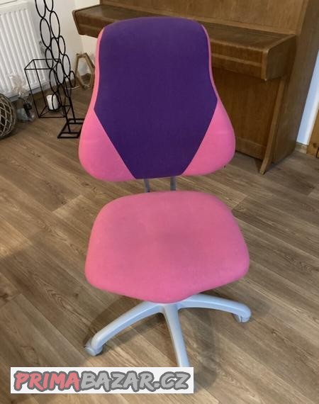 Rostoucí židle Fuxo V-line (PC 3800,-)