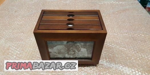 Fotobox B pro fotky velikosti 15x10cm