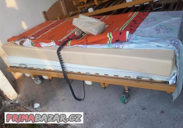 polohovaci-elektricka-zdravotni-postel