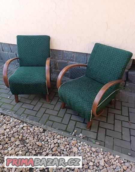 kresla-halabala-po-celkove-renovaci