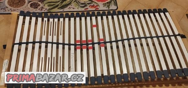 rost-do-postele-polihovaci