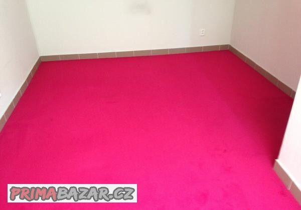 mekky-zatezovy-koberec-ruzovy-cca-13-9m2
