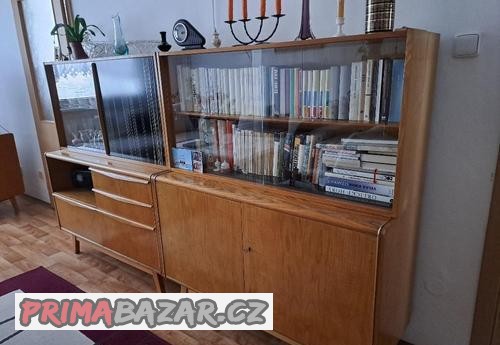 dve-obyvakove-retro-skrinky
