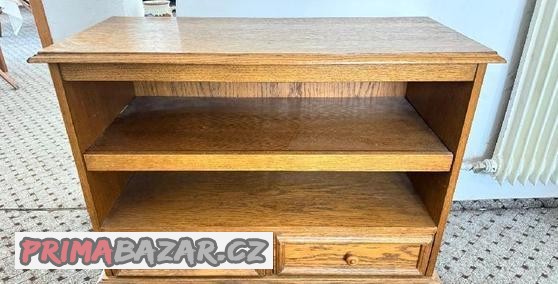 komody-obdelnikove-a-rohove