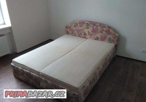 prodam-manzelskou-postel-160-x-200-cm