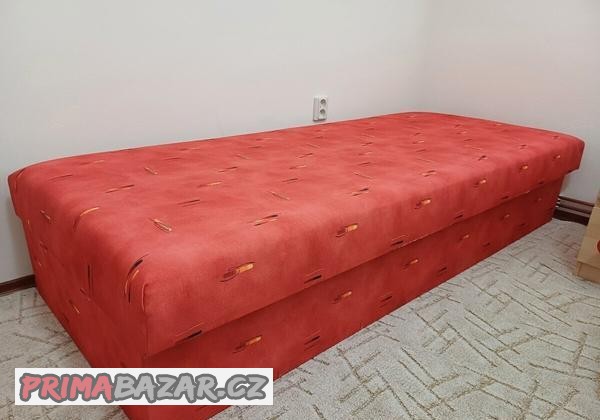 postel-s-uloznym-prostorem