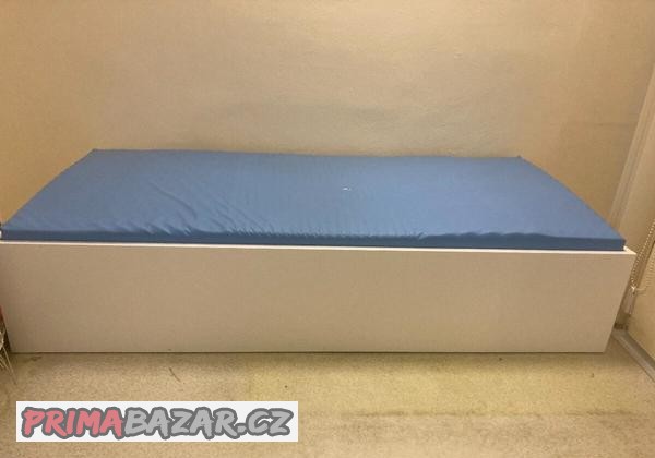 polohovaci-lehatko-luzko