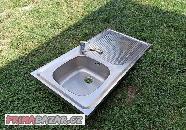 drez-s-odkapavacem-a-baterii