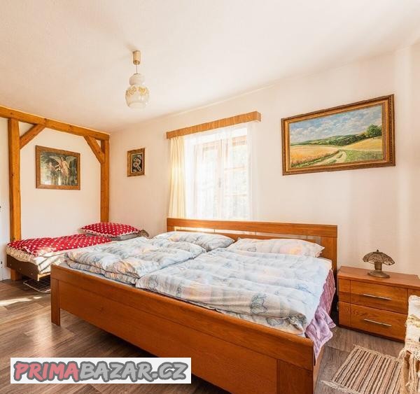 postel-180x200-dvojluzko-2-drevene-latove-rosty