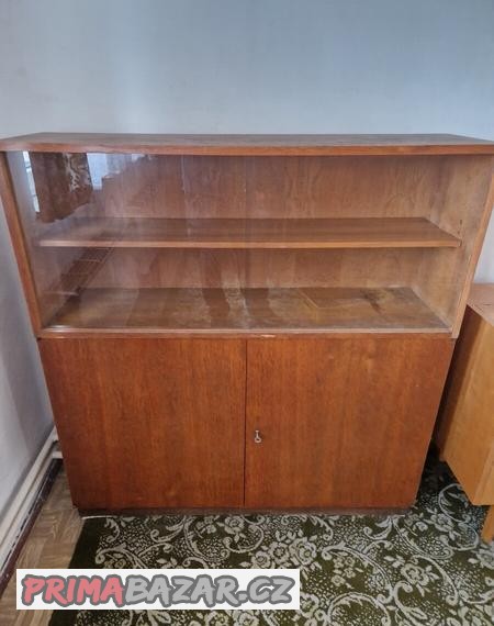 Retro knihovna/komoda 60.léta + sekretář a komody