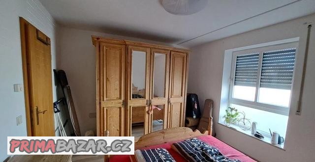 masivni-loznice-v-selskem-stylu-3243