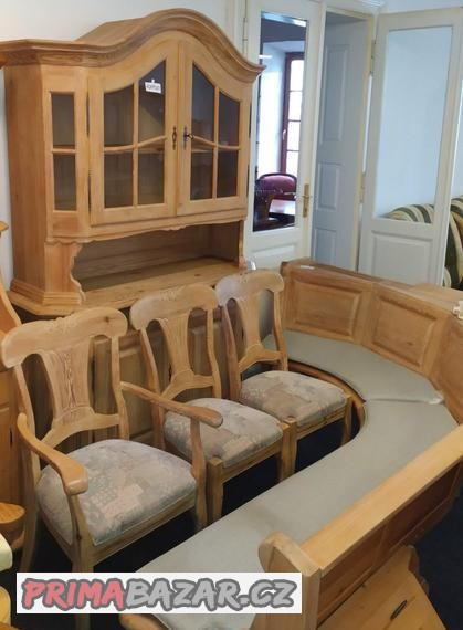 celomasivni-jidelna-top-stav