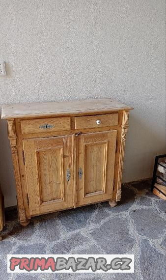 starozitna-skrin-vylouhovana-a-navoskovana