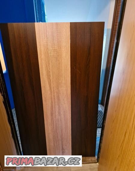 stul-velky-tvavo-hnedy-okrovi-stul