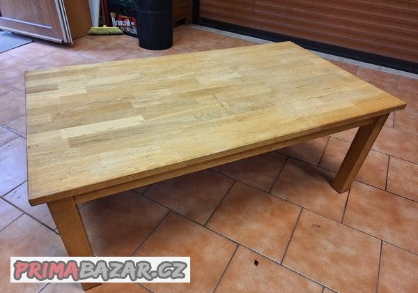 Dubový konferenční stolek