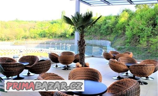 Nová otočná židle VERSACE LIVIA - Italy