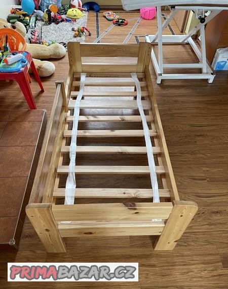 detska-postel-s-madraci