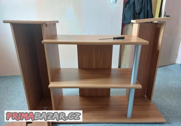 komoda-skrin-pod-televizi