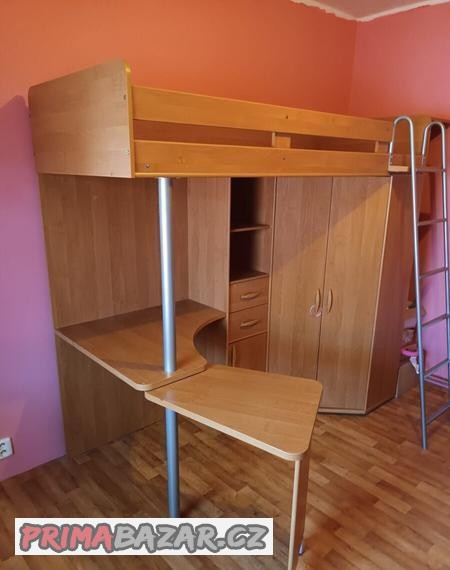 prodam-patrovou-postel-se-skrini-a-stolem