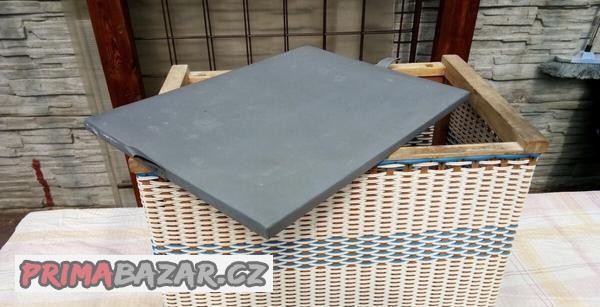 Taburet, nejen do koupelny na (špinavé) prádlo (prodyšný),