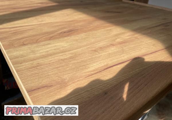 Stůl zlatý dub
