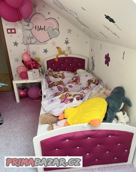 divci-postel