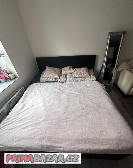 postel-180x200-s-matracemi