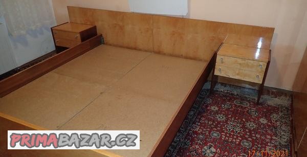 prodam-velmi-peknou-lestenou-loznici