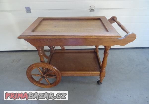 prodam-servirovaci-stul