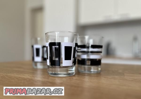 sada-3-dekorovanych-sklenic