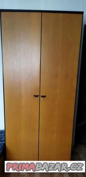 prodam-satni-skrine-specha