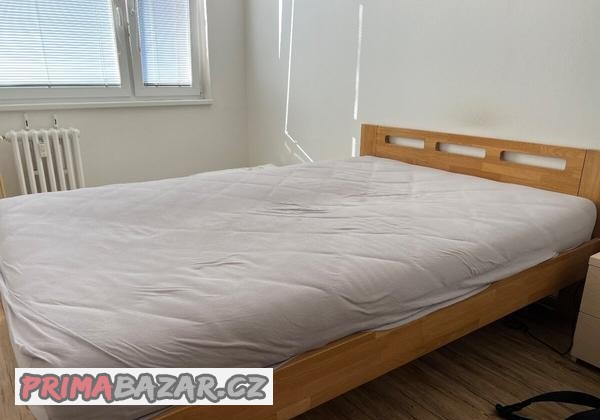 kvalitni-postel-z-masivu-a-matrace