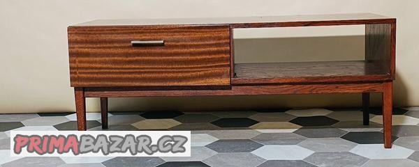 retro-stolek
