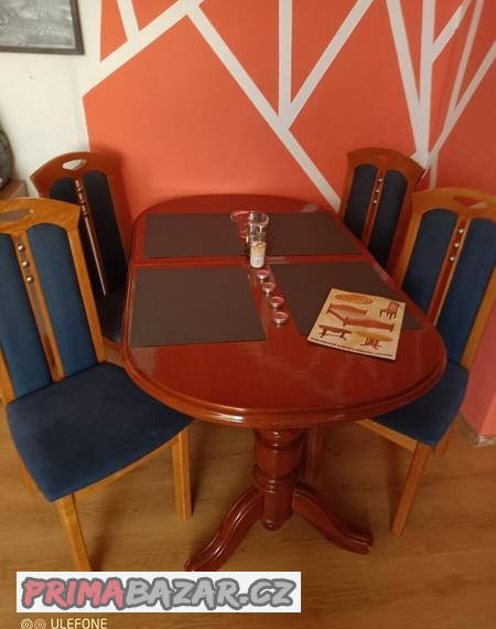 Stůl a židle z masivu Dub VITO.
