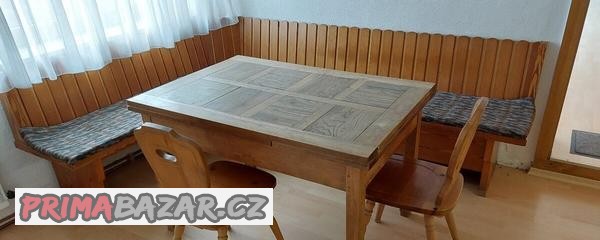 stul-rohova-lavice-rezervovano